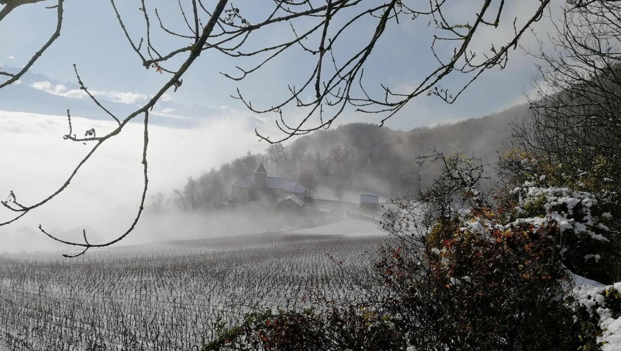 Bed and Breakfast La Gravinette Cruet Экстерьер фото